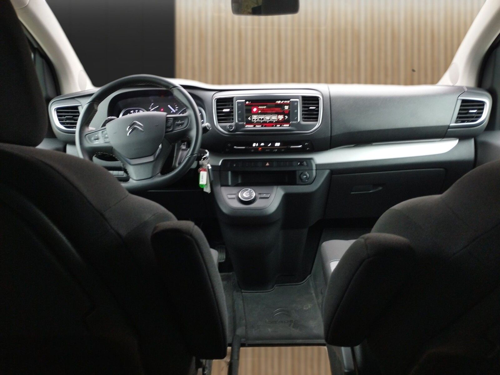 Fahrzeugabbildung Pössl Campster Citroen 145 PS Automatik DAB, RFK, Navi