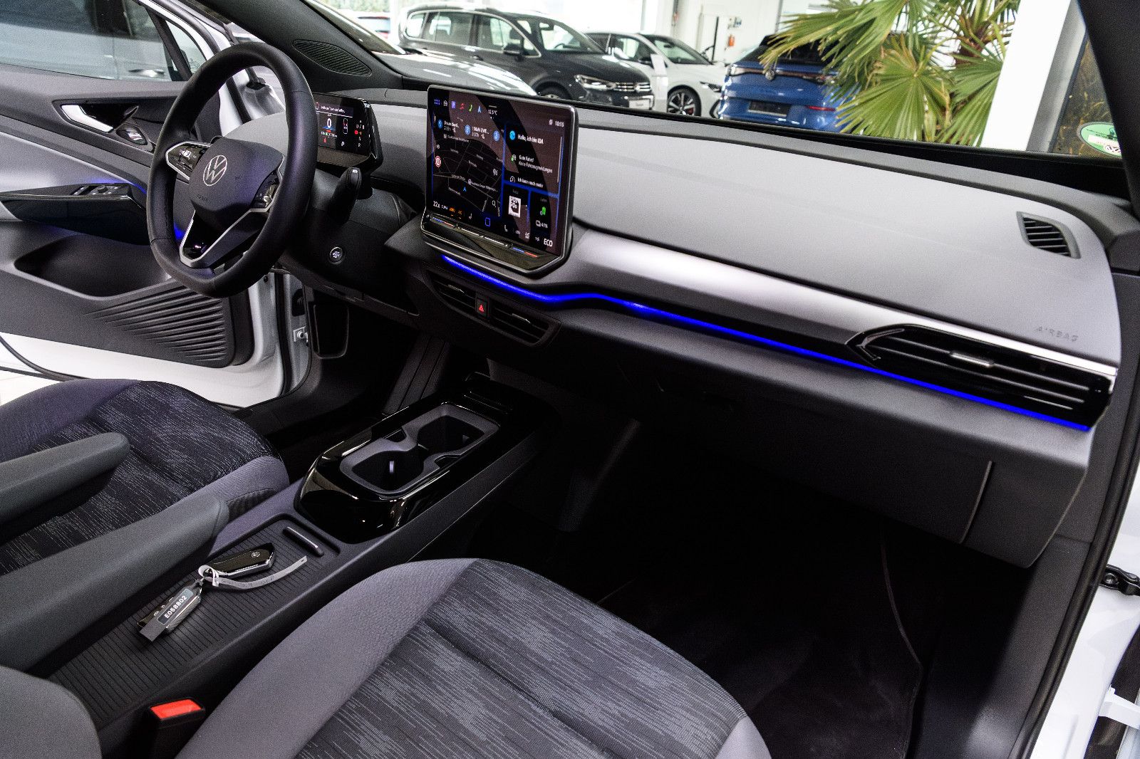 Fahrzeugabbildung Volkswagen ID.4 Pro IQ-LED+AHK+360°KAM+KEYLESS+WÄRMEP+DCC