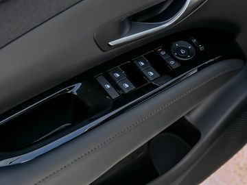Hyundai Tucson 1.6 Trend Hybrid 2WD Autobahnassistent