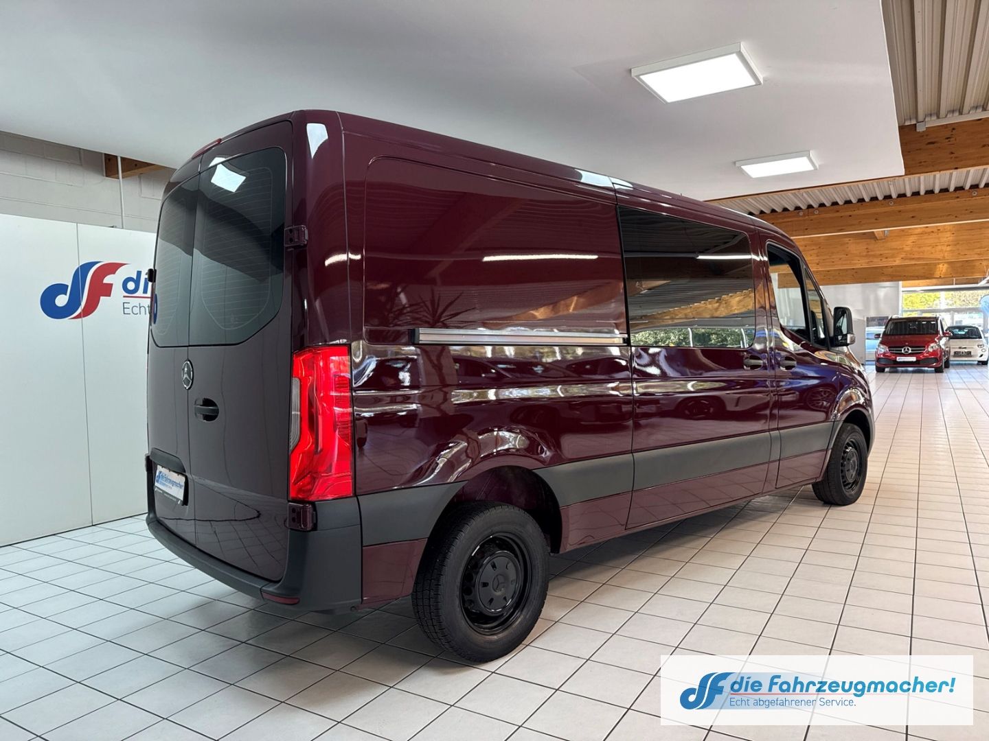 Fahrzeugabbildung Mercedes-Benz Sprinter III Kasten FWD 211 CDI L2 DAB Tel.-Vorb