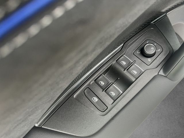 Tayron R-Line 2.0 TDI DSG 4M 7-Sitze,IQ.Light,Ka