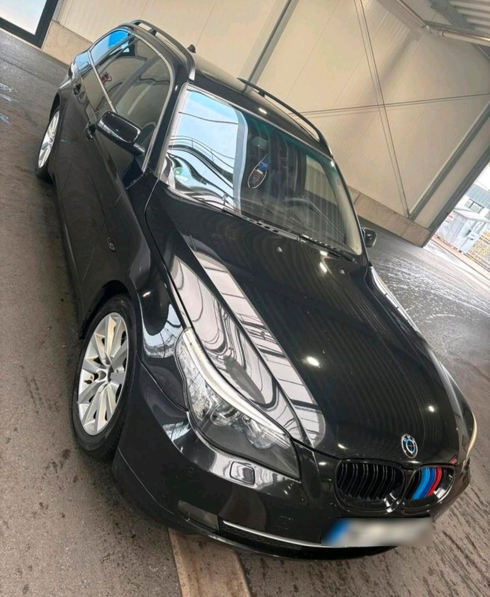 BMW 530 2009 — engine 197 HP (145kW)