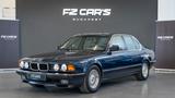 BMW E32 740i - BMW 740: E32 740i