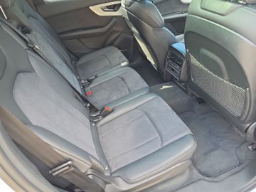 Audi Q7 - 10