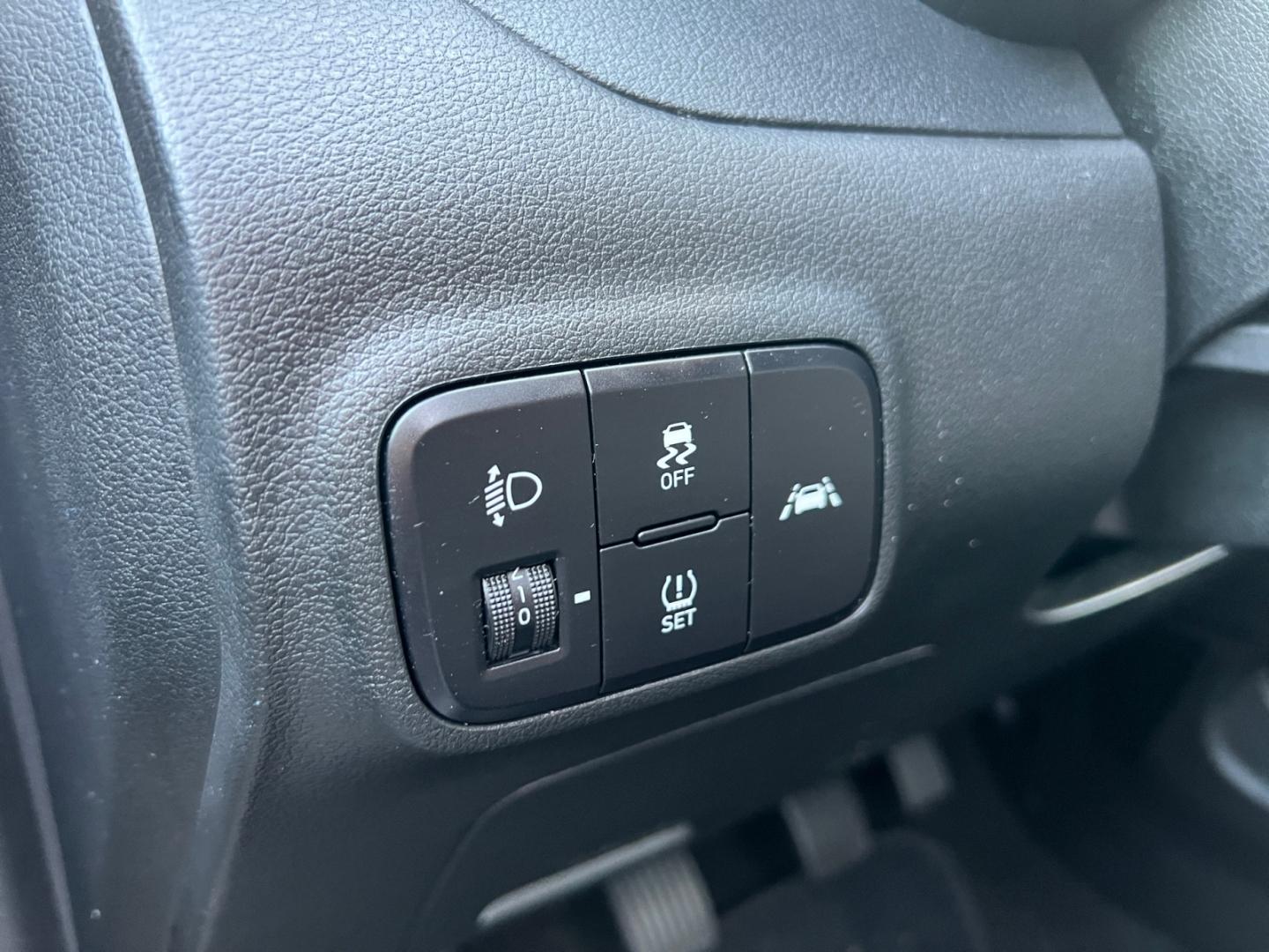 Hyundai i10 1.2 Trend *CarPlay*PDC hi*SHZ*LHZ*DAB*Tempo*