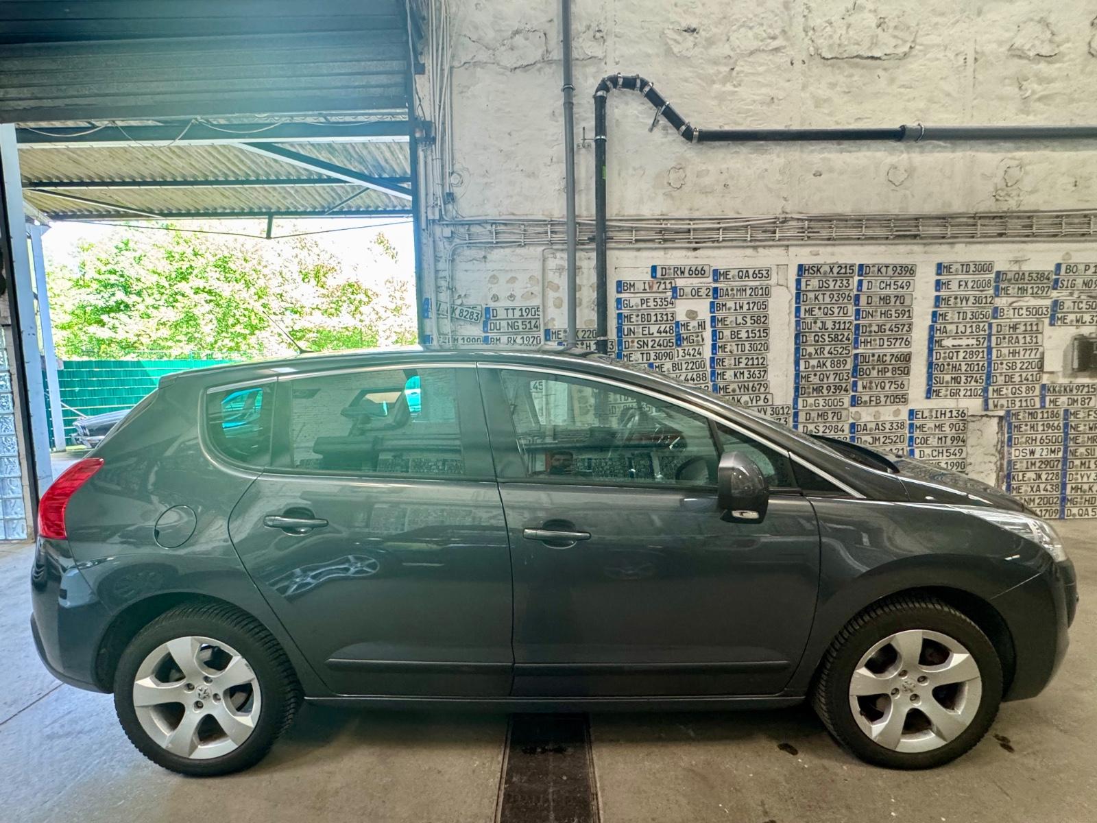 Peugeot 3008 Business-Line *1.Hand*Navi*Zahnriemen NEU*