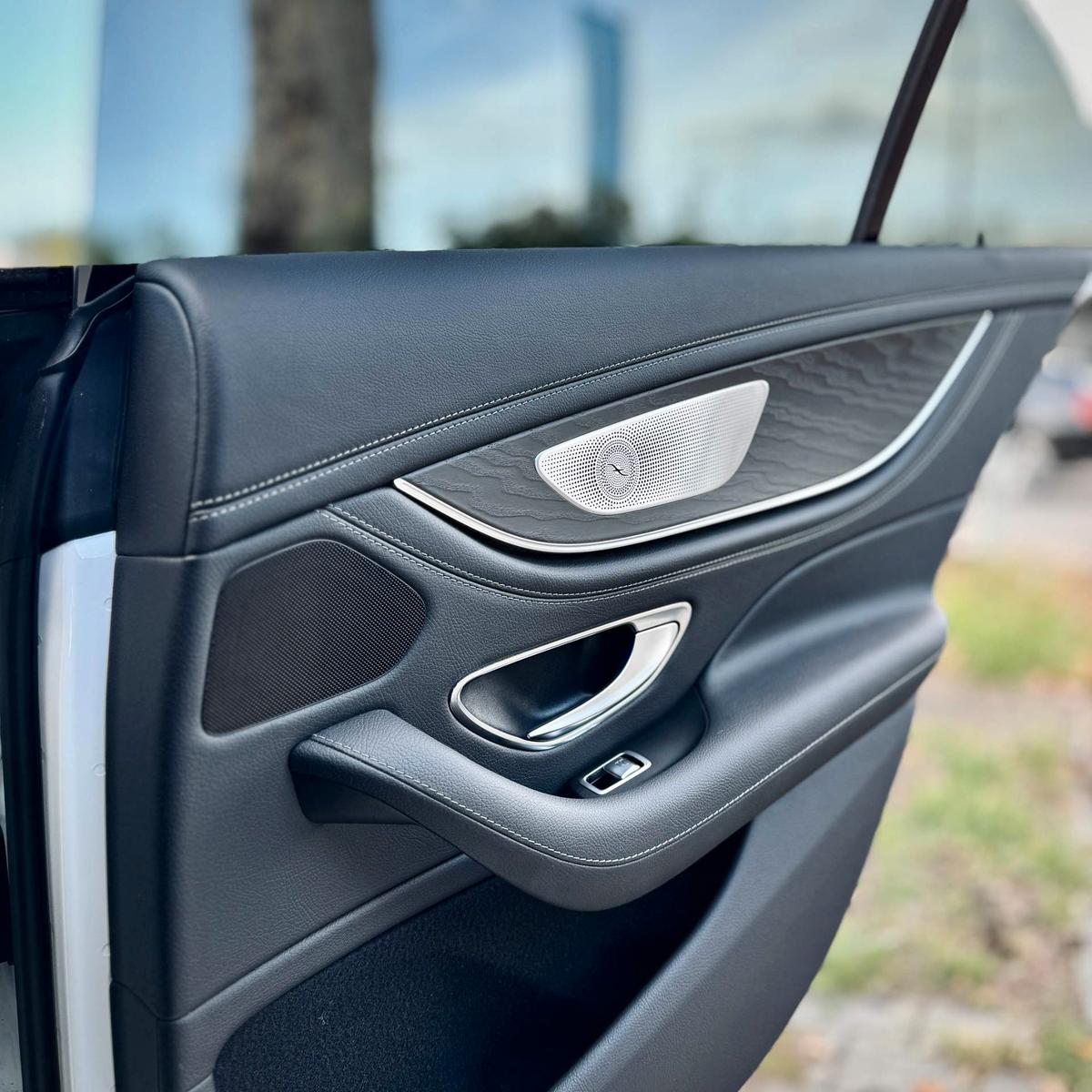 Mercedes-Benz CLS 220 D/AMG-LINE/EMMORY/BURMESTER/360
