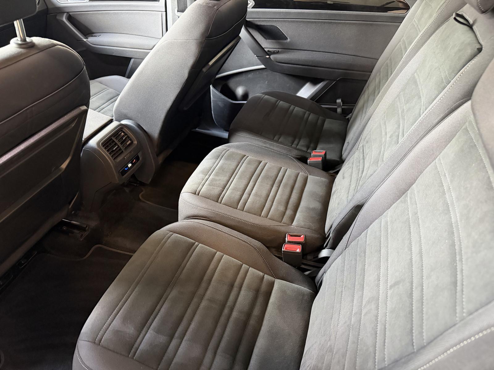 Volkswagen Touran 1,5TSI DSG Highline LED 7 Sitze NAVI AHK, миниатюра 20