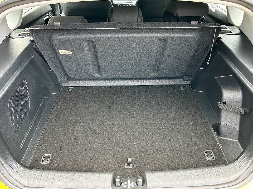 Fahrzeugabbildung Hyundai BAYON FL MY25 1.0T TREND BOSE-P LED+CARPLAY+NAV+