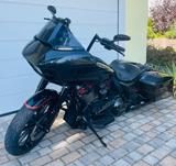 Harley-Davidson Road Glide CVO, 5HD, J&H, Wilbers, Garantie - Offers