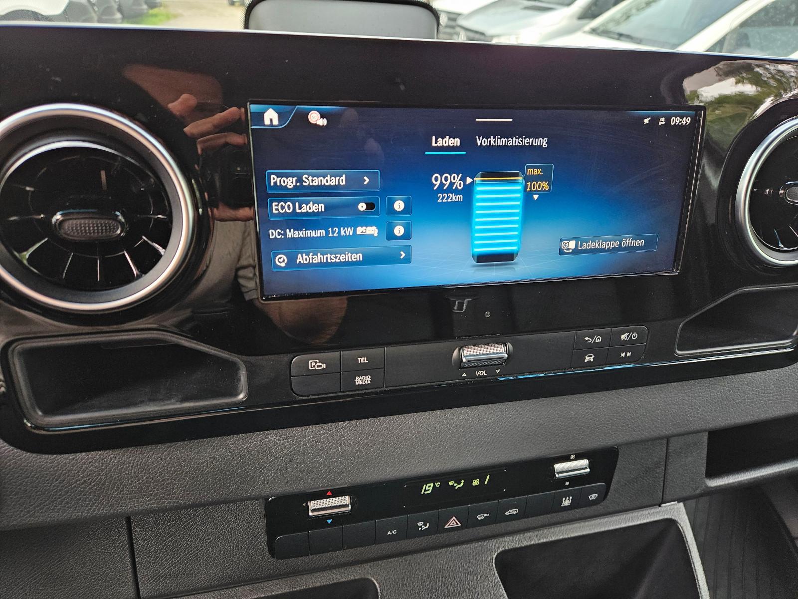 Mercedes-Benz eSprinter 414 BOTT WERKSTATT REGALE FULL HOUSE