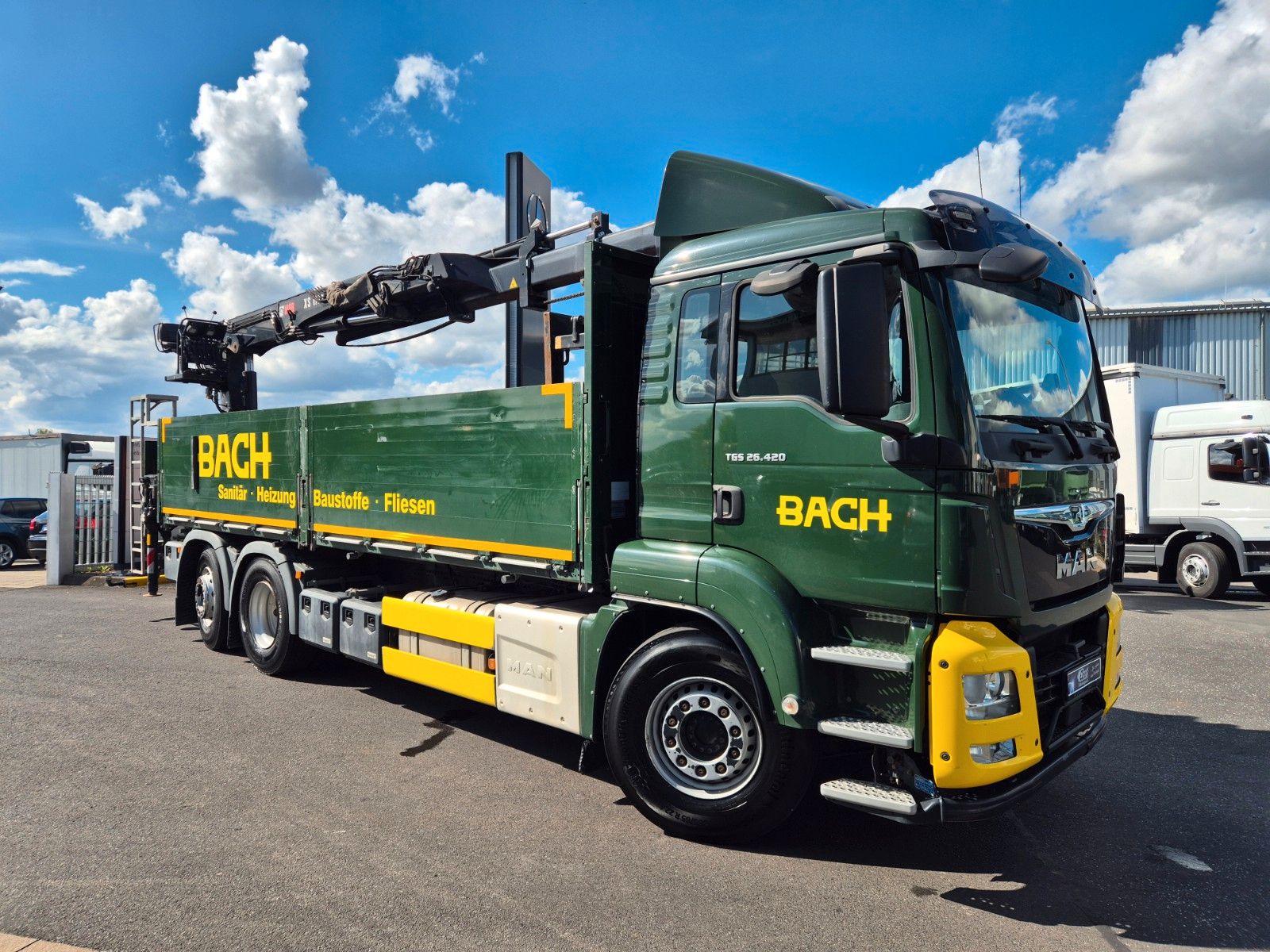 Fahrzeugabbildung MAN TGS 26.420 6x2-4 LL Hiab 177K PRO 2 Stück