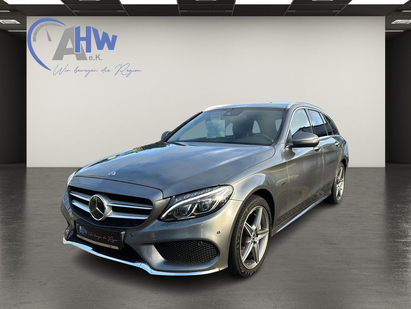 Fahrzeugabbildung Mercedes-Benz C 350 T AMG-Line