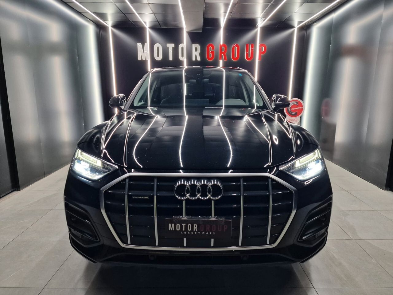 Audi Q5 40 2.0 TDI 204 CV quattro S tronic Busin imagem 2
