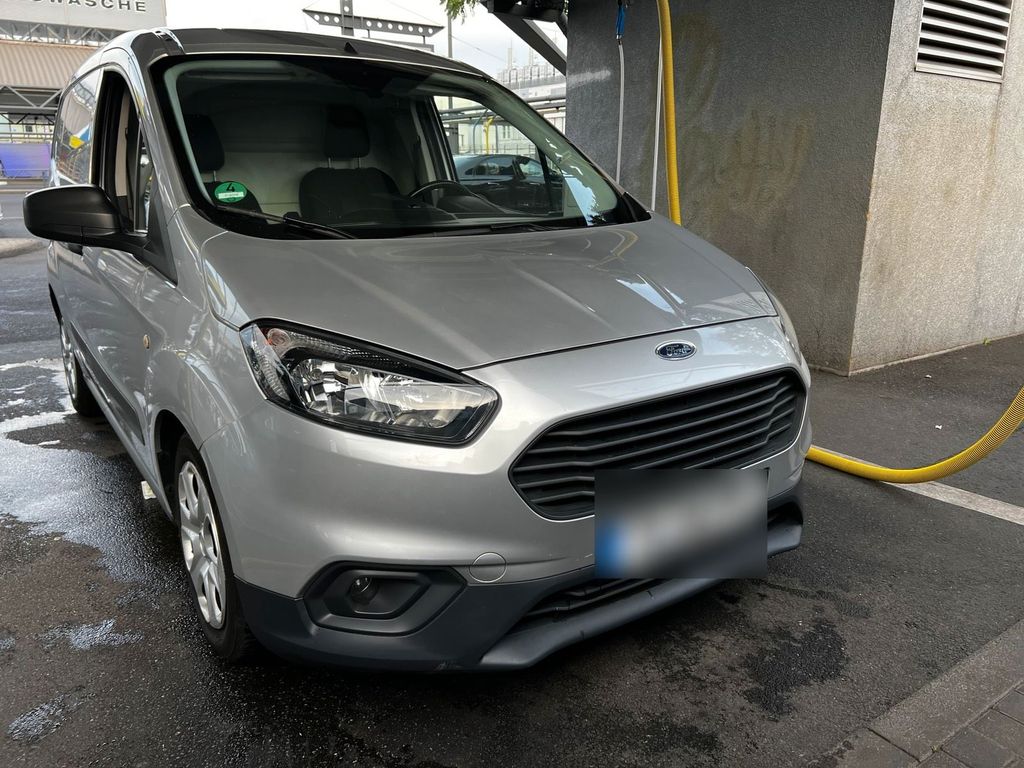 Image of Ford Transit Courier