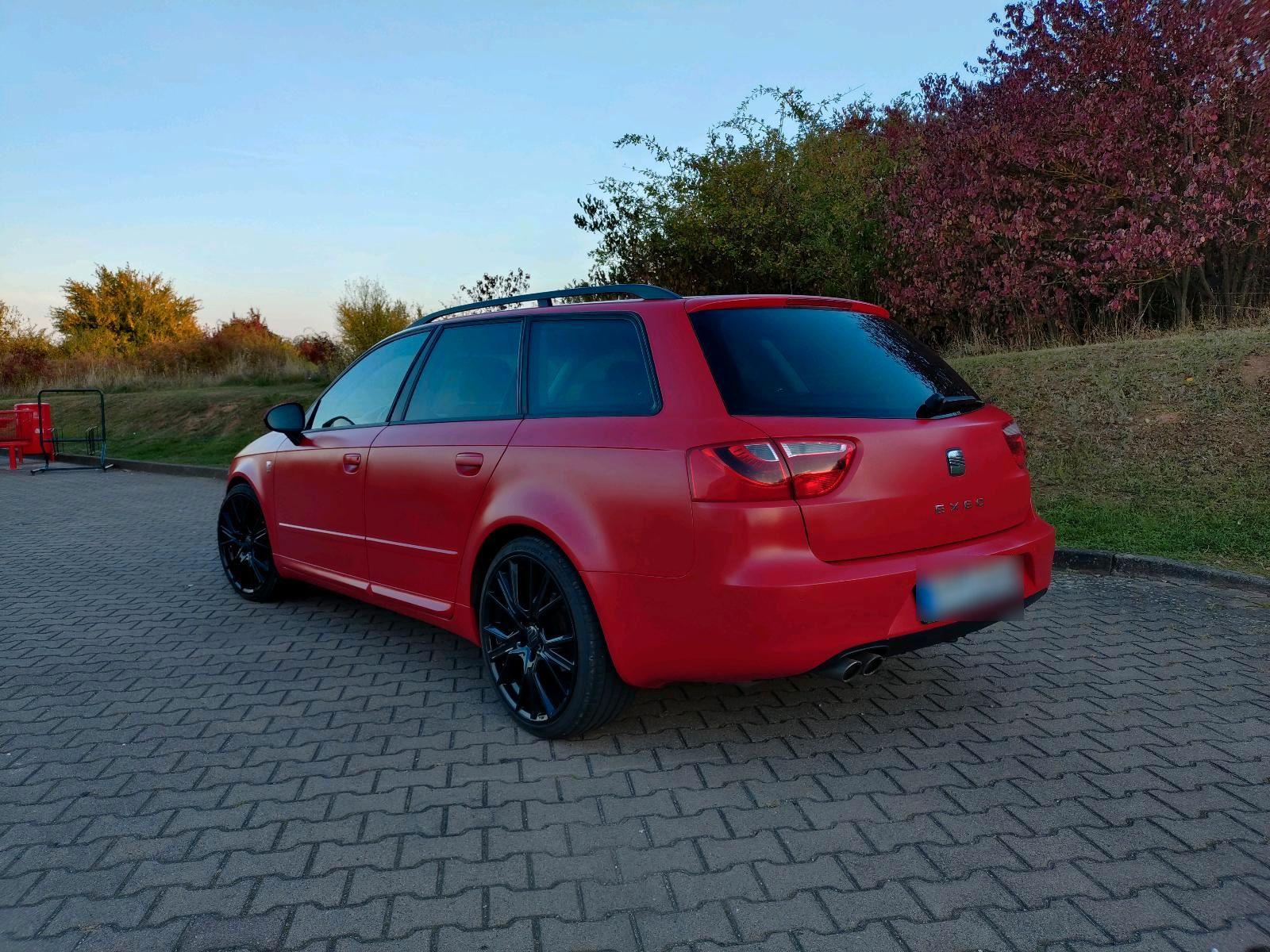 Seat Exeo 2011 — rear view