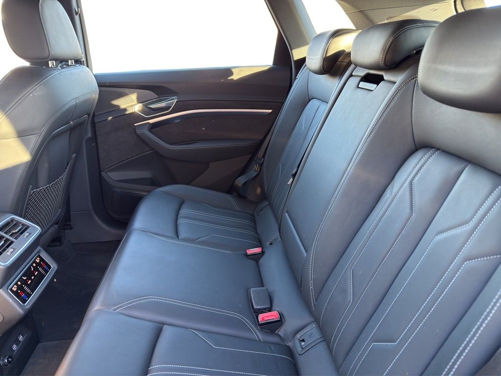 Audi e-tron - Bild 17