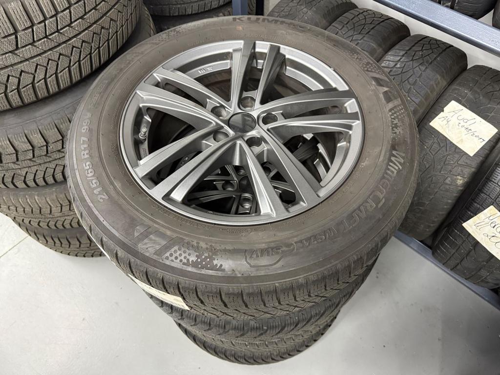 Audi Q3 40 TDI quattro S line, Foto 45 von 50