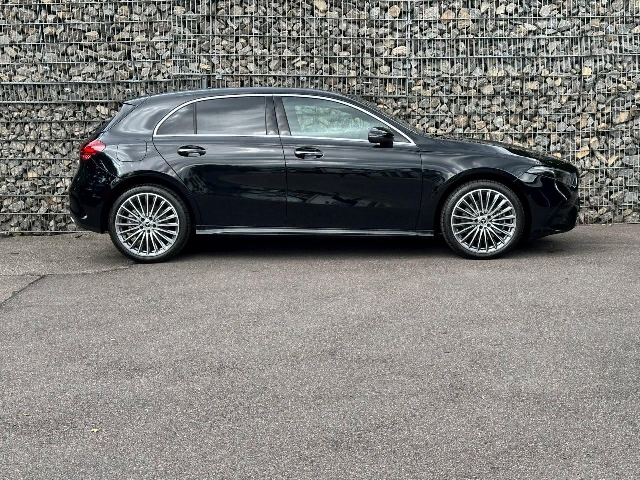Mercedes-Benz A 250 e AMG Pano -Kamera -Ambiente -LED -Keyless