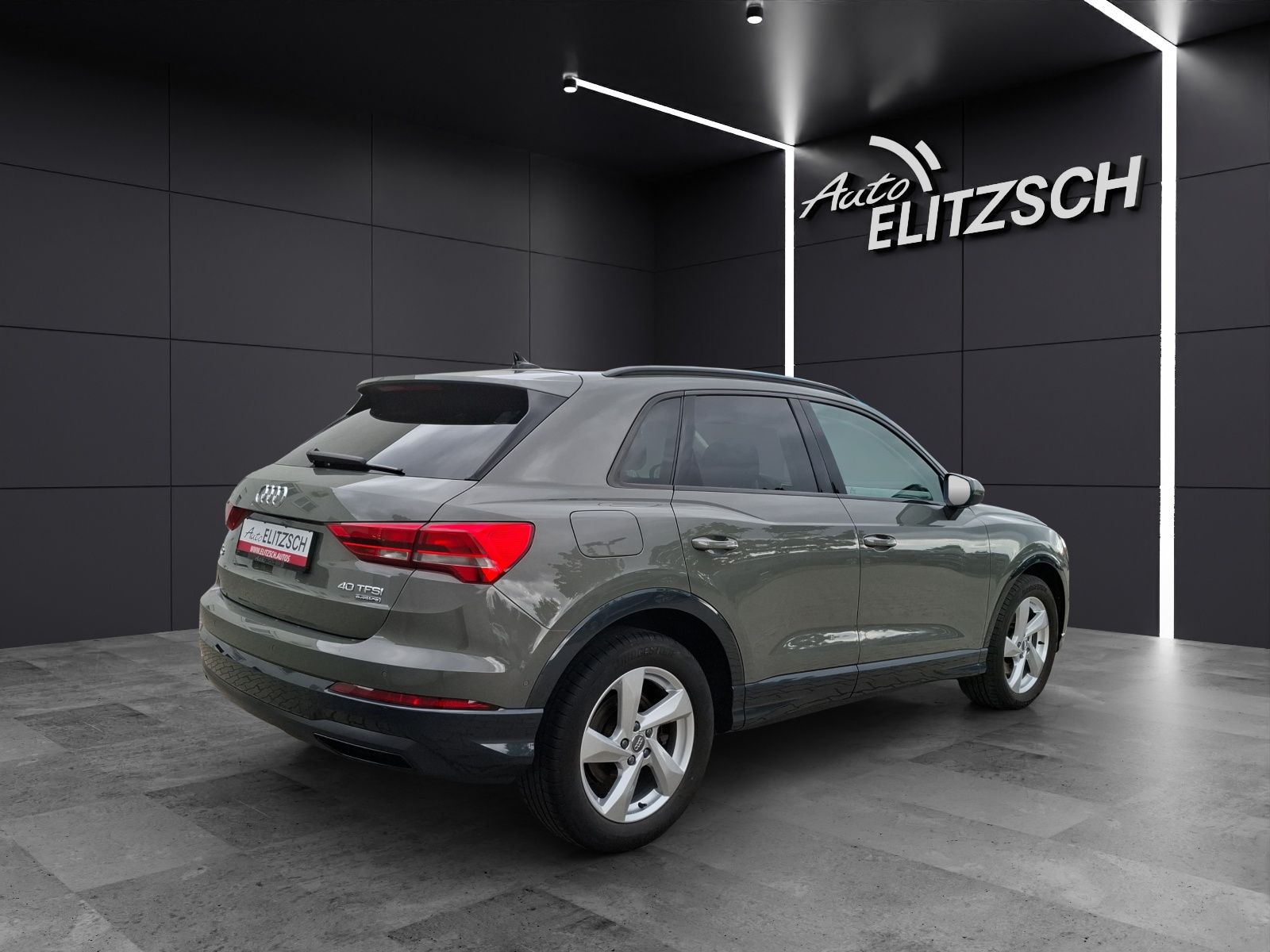 Fahrzeugabbildung Audi Q3 40 TFSI advanced S-tronic quattro LED AVC ACC