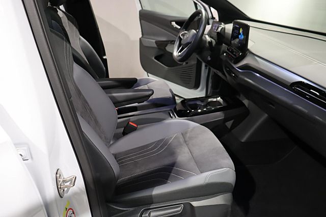 ID.4 Pro PANO AHK EasyOpen DCC TravelAssist Kame