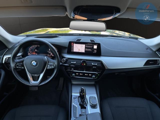 BMW 520 d Lim. StandHZG AHK HUD HiFi ACC Kamera DAB+
