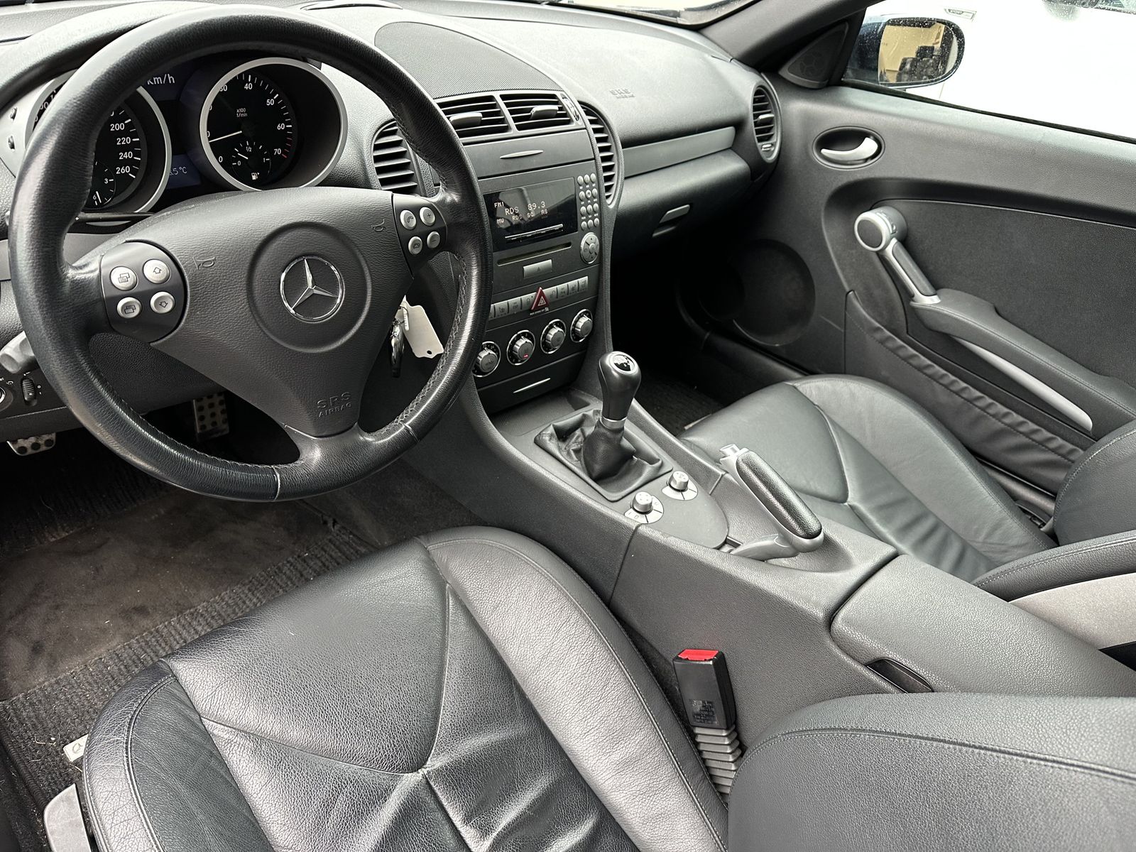 Fahrzeugabbildung Mercedes-Benz SLK 200 Kompressor SHZ+KLIMAAUTOMATIK+PTS+TEMPOM