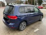 Volkswagen Touran 1.6 TDI SCR JOIN 7 Sitzer AHK - Volkswagen Touran JOIN mit Diesel-Antrieb