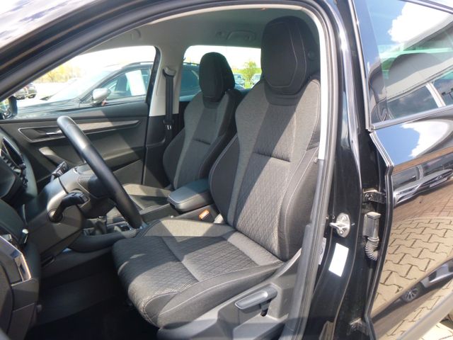 Fahrzeugabbildung Skoda Karoq 1.5 TSI ACT >Rückfahrkam/LED/PDC/SHZ