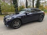 Mercedes-Benz GLC Coupe 43 AMG 4Matic Rote Gurte Performance - Mercedes-Benz GLC 43 AMG: Sportwagen