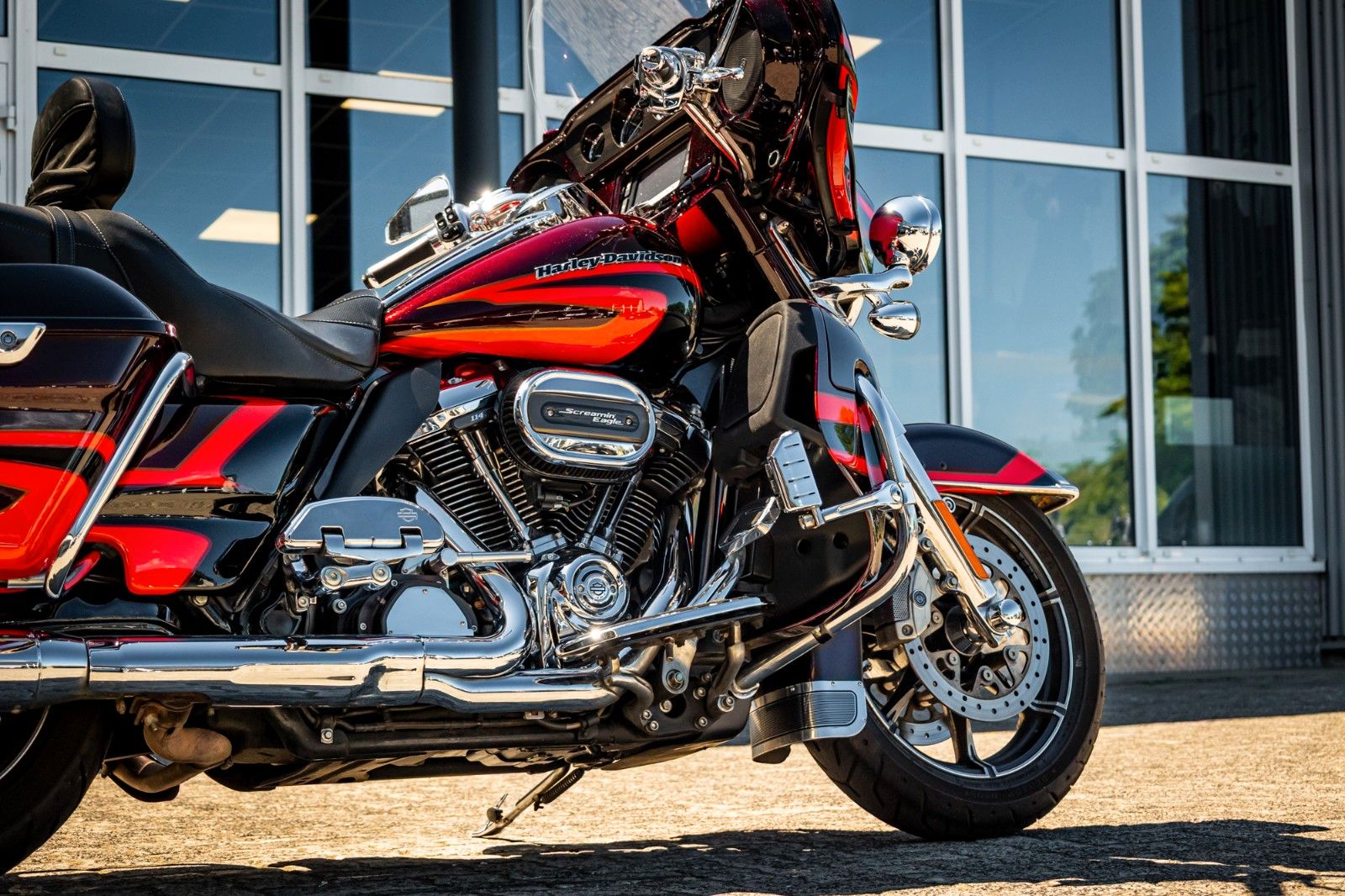 Fahrzeugabbildung Harley-Davidson FLHTKSE CVO Ultra Limited 114 cui - Kesstech