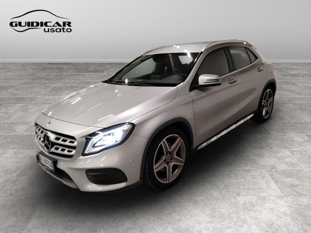 Mercedes-Benz GLA-X156 2014 - GLA 220 d Premium 