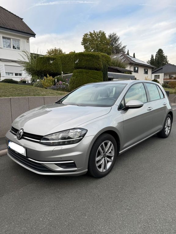 Image of Volkswagen Golf