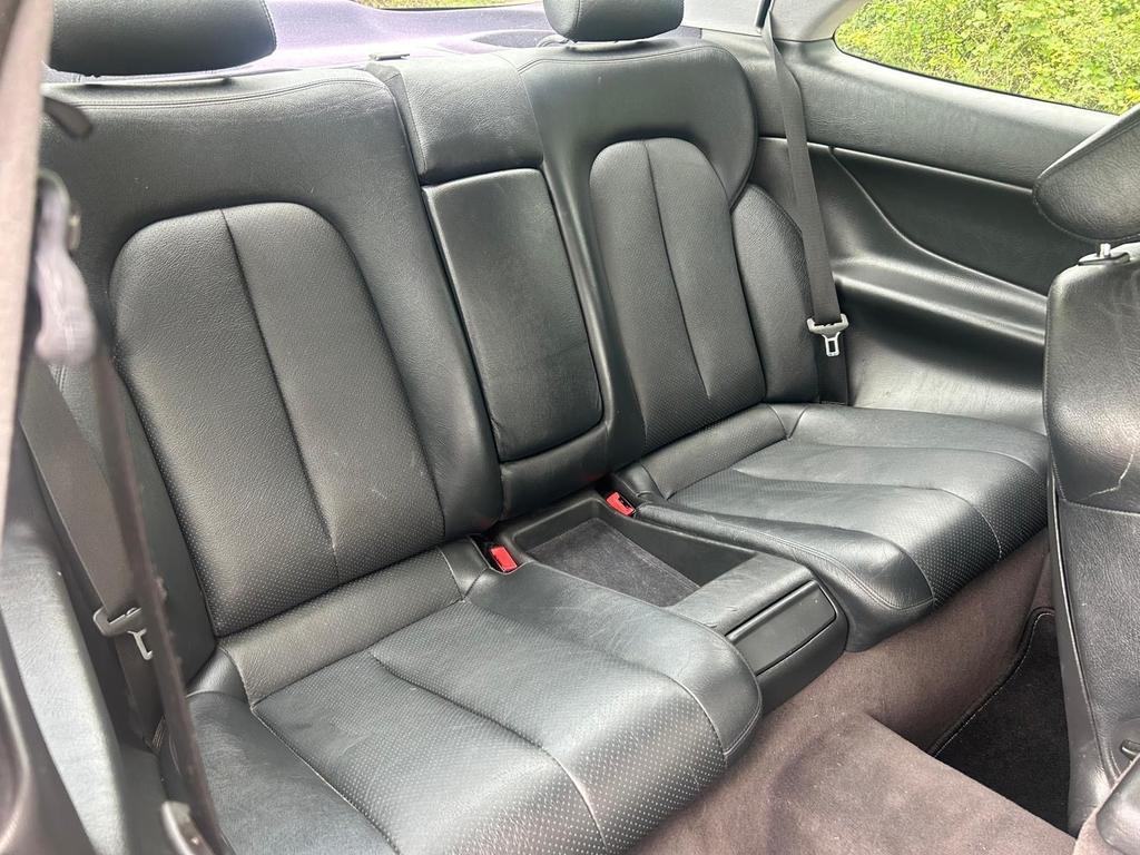 Mercedes-Benz CLK 200