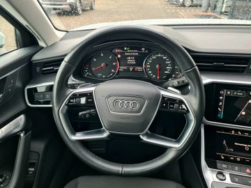 Audi A6 - 12