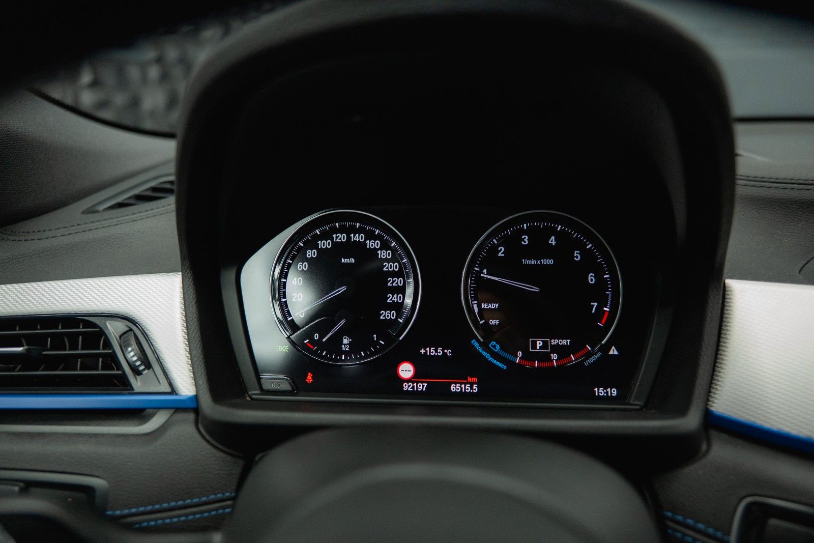 Fahrzeugabbildung BMW X2 sDrive 18i M Sport Automatik *Alcantara*LED*