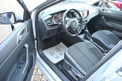 VW Polo VI 1.0 TSI Highline Automtik Klima Sitzhz VW Polo VI 1.0 TSI Highline Automtik Klima Sitzhz