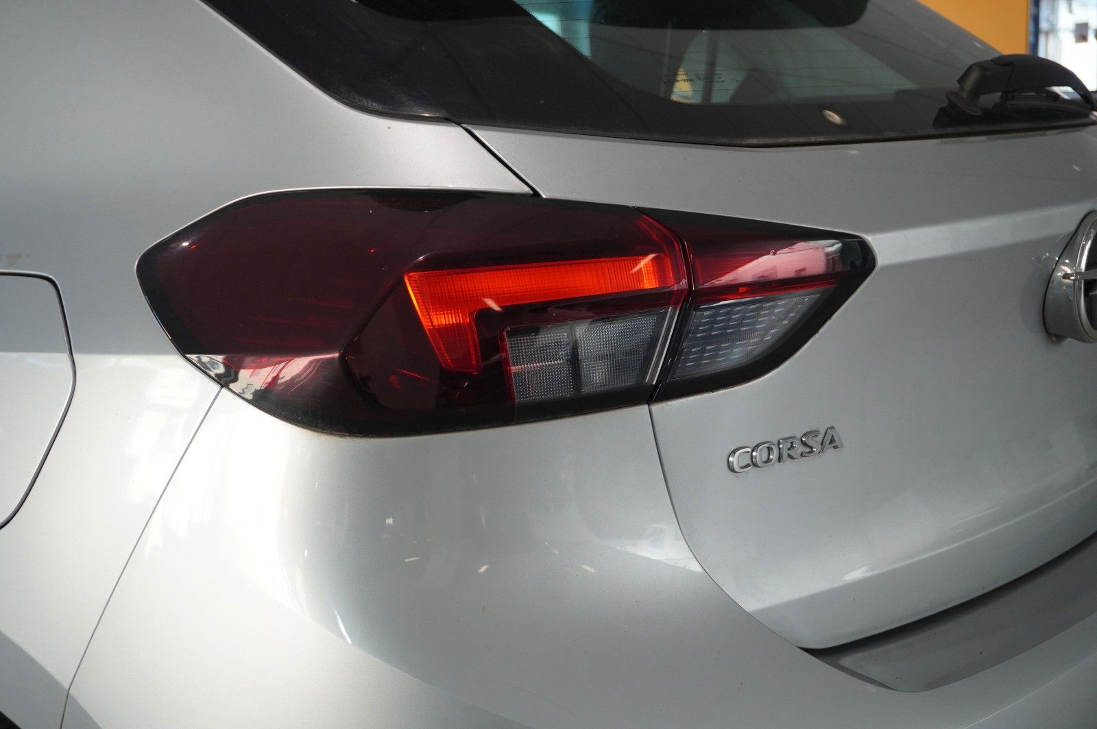 Fahrzeugabbildung Opel Corsa F 1.2T ELEGANCE NAVI/LED/SPORT/VIRTU./DAB+