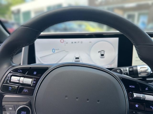 Fahrzeugabbildung Hyundai IONIQ 6 Basis Elektro Navi Digitales Cockpit LED