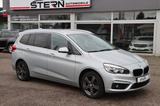 BMW 218i Gran Tourer Advantage l NAVI l 7-SITZER l - silberne BMW 218 Gran Tourer