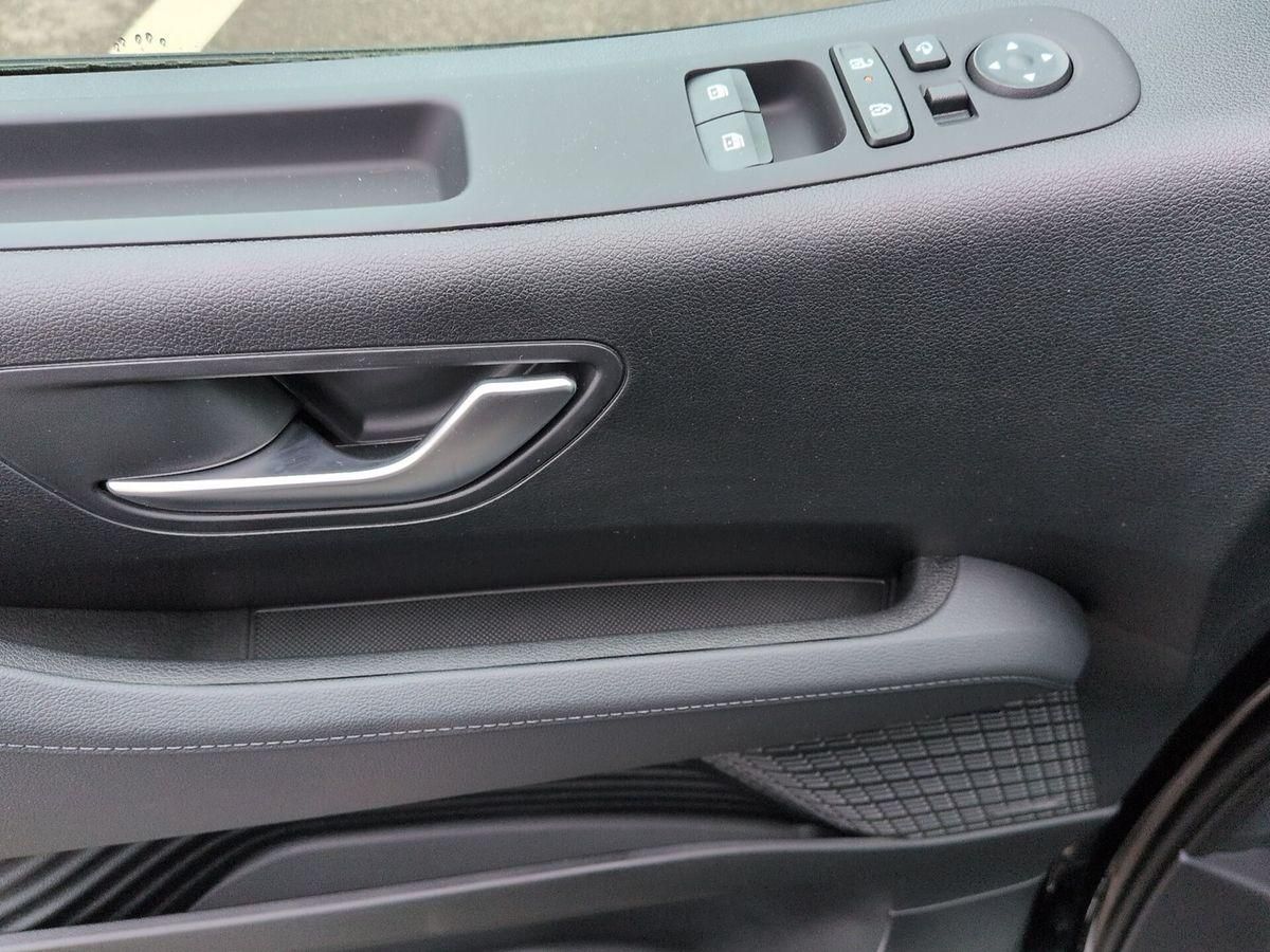 Hyundai Staria – Bild 11