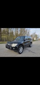 Mitsubishi Pajero 3,2 DI-D Instyle Automatik Instyle - gebrauchte Mitsubishi Pajero aus dem Jahr 2007