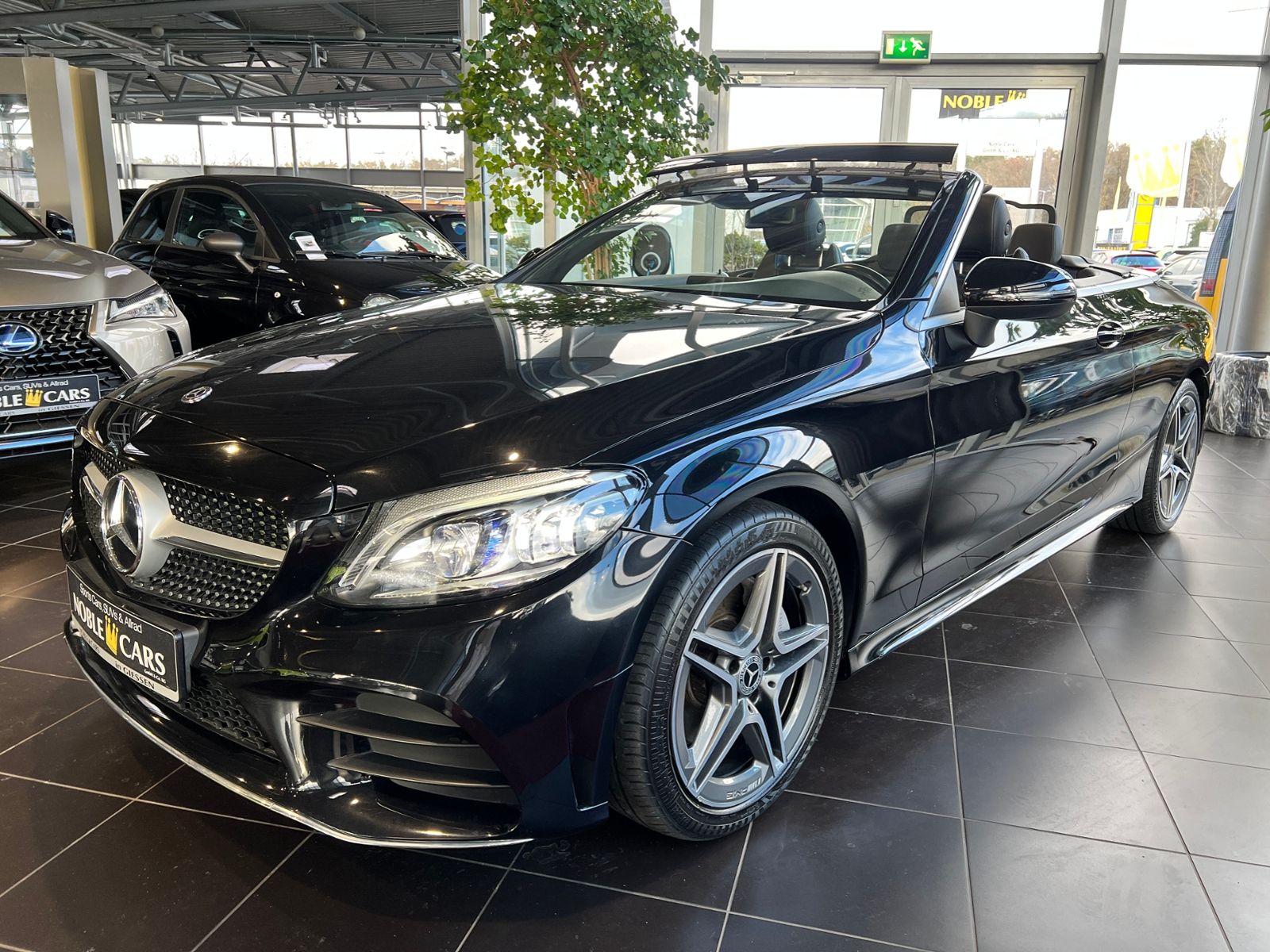 Fahrzeugabbildung Mercedes-Benz C 200 Cabrio LED NAVI ALU PDC