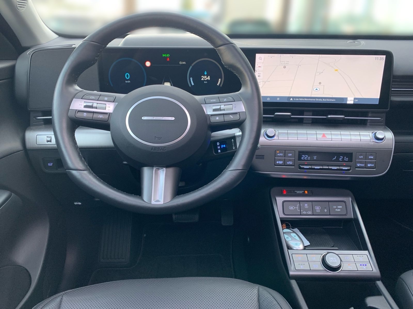 Fahrzeugabbildung Hyundai KONA Prime Elektro 65,4 kWh Sitz el.SD BOSE Assi