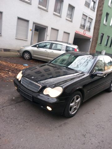 Skoda Das Auto ales ok