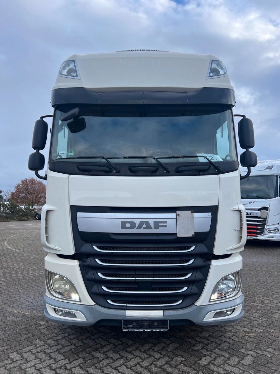 Fahrzeugabbildung DAF DAF XF 460 FT SSC, Intarder