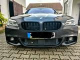 BMW M550i Facelift mit Sonderausstattung - BMW 550 aus 2013