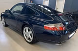 Porsche 996 Carrera Coupé Carrera - blaue Porsche 996