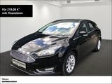 Ford Focus TITANIUM AHK SITZHEIZUNG NAVI EINPARKHILFE - Ford Focus Gebrauchtwagen in Krefeld