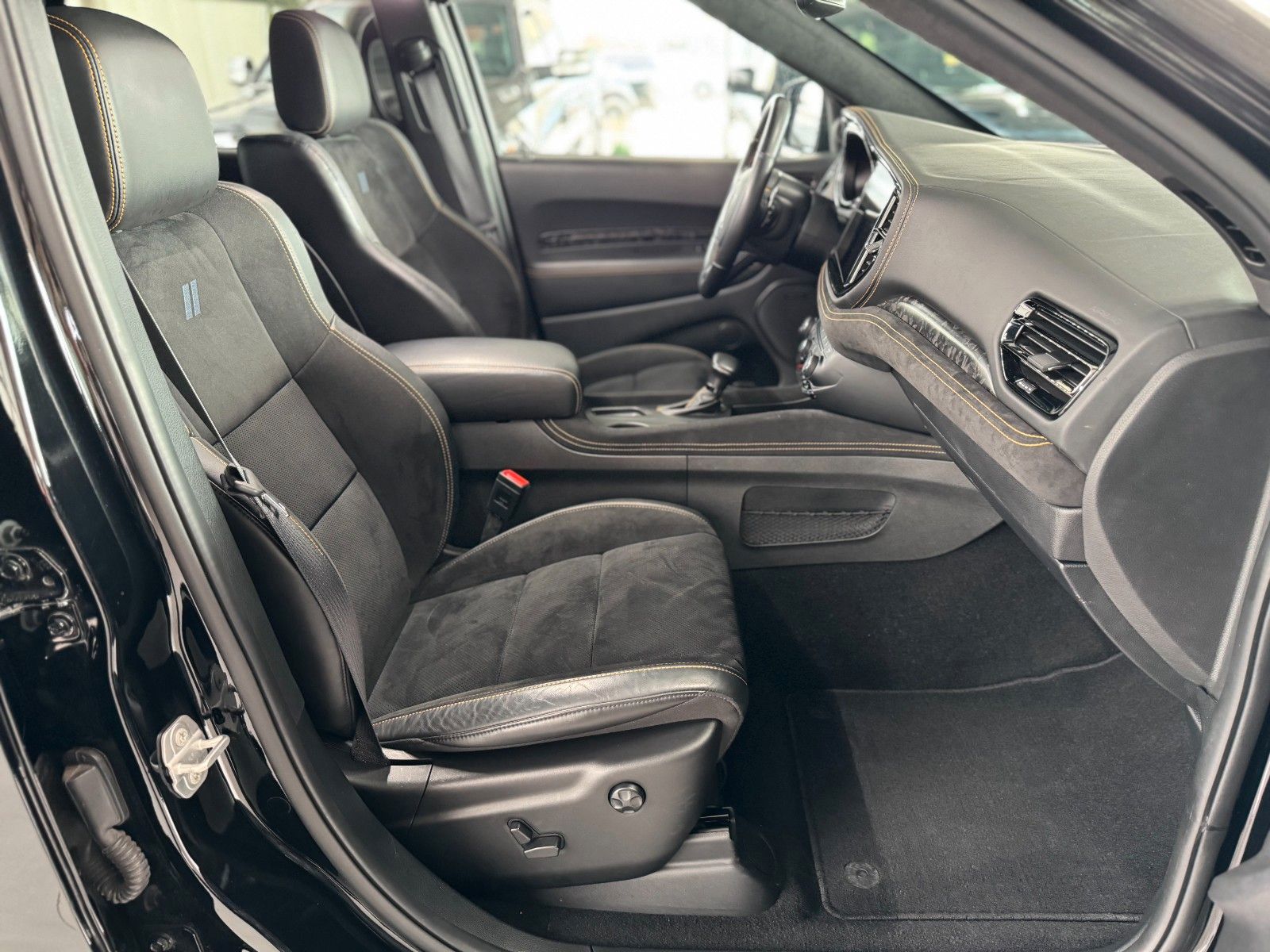Fahrzeugabbildung Dodge Durango 5,7 R/T LPG AHK Hemi Orange